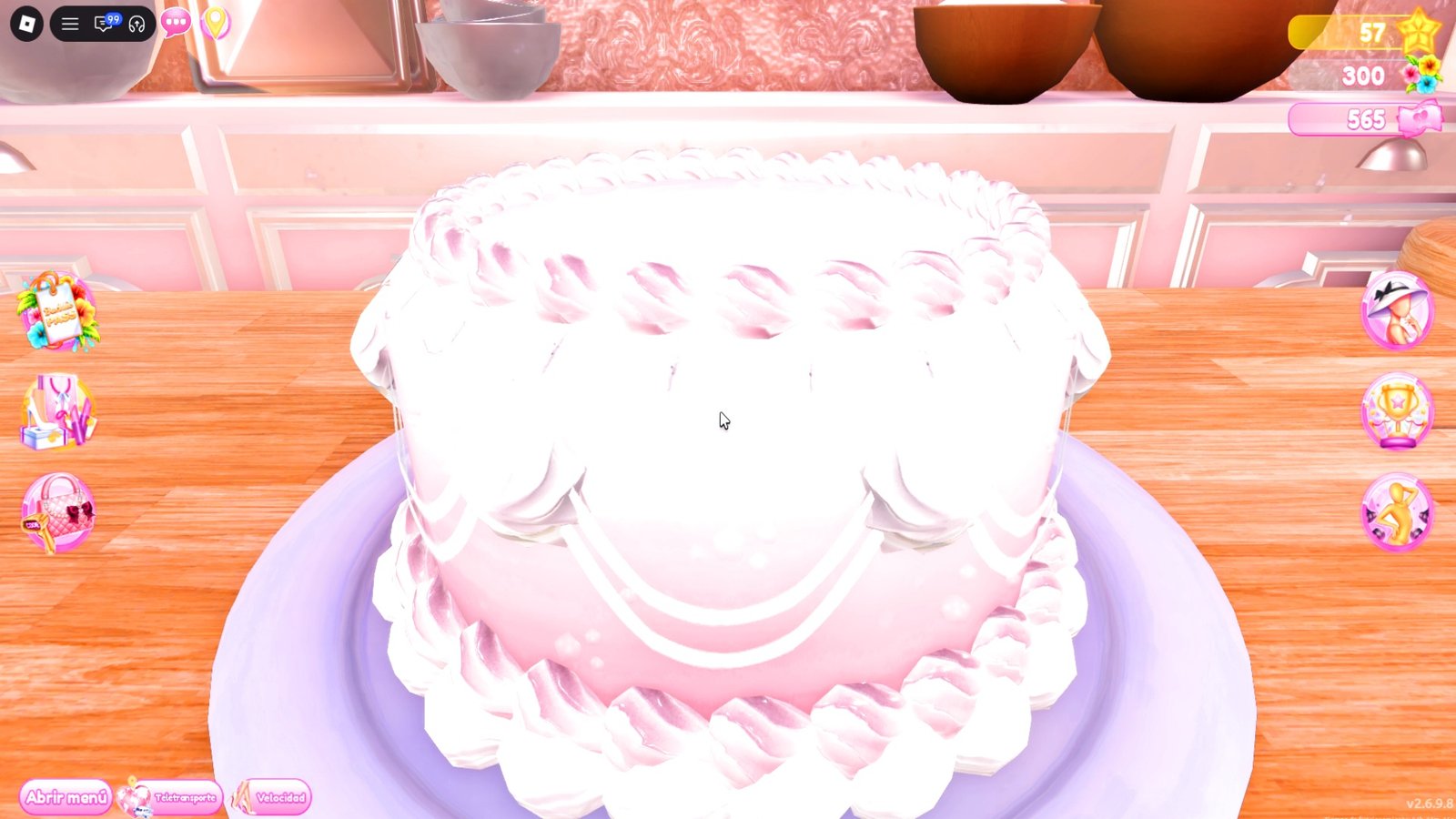 Decorating cake Dress to Impress
